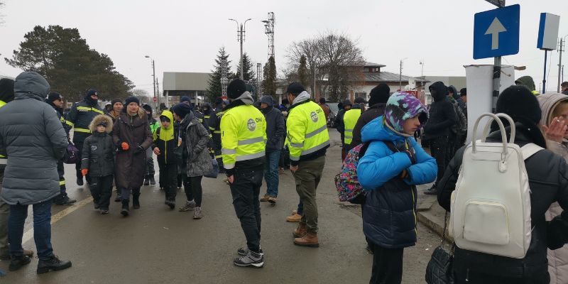 Refugees arriving at the border in Siret, Romania in February 2022
