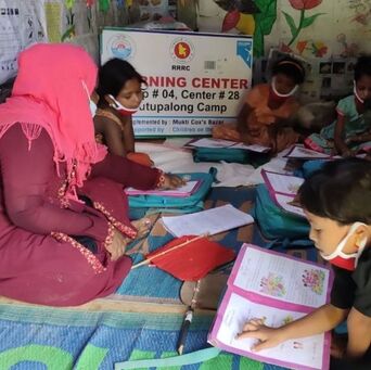 A class learning in Kutupalong